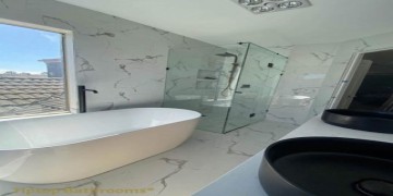 tiptopbathrooms